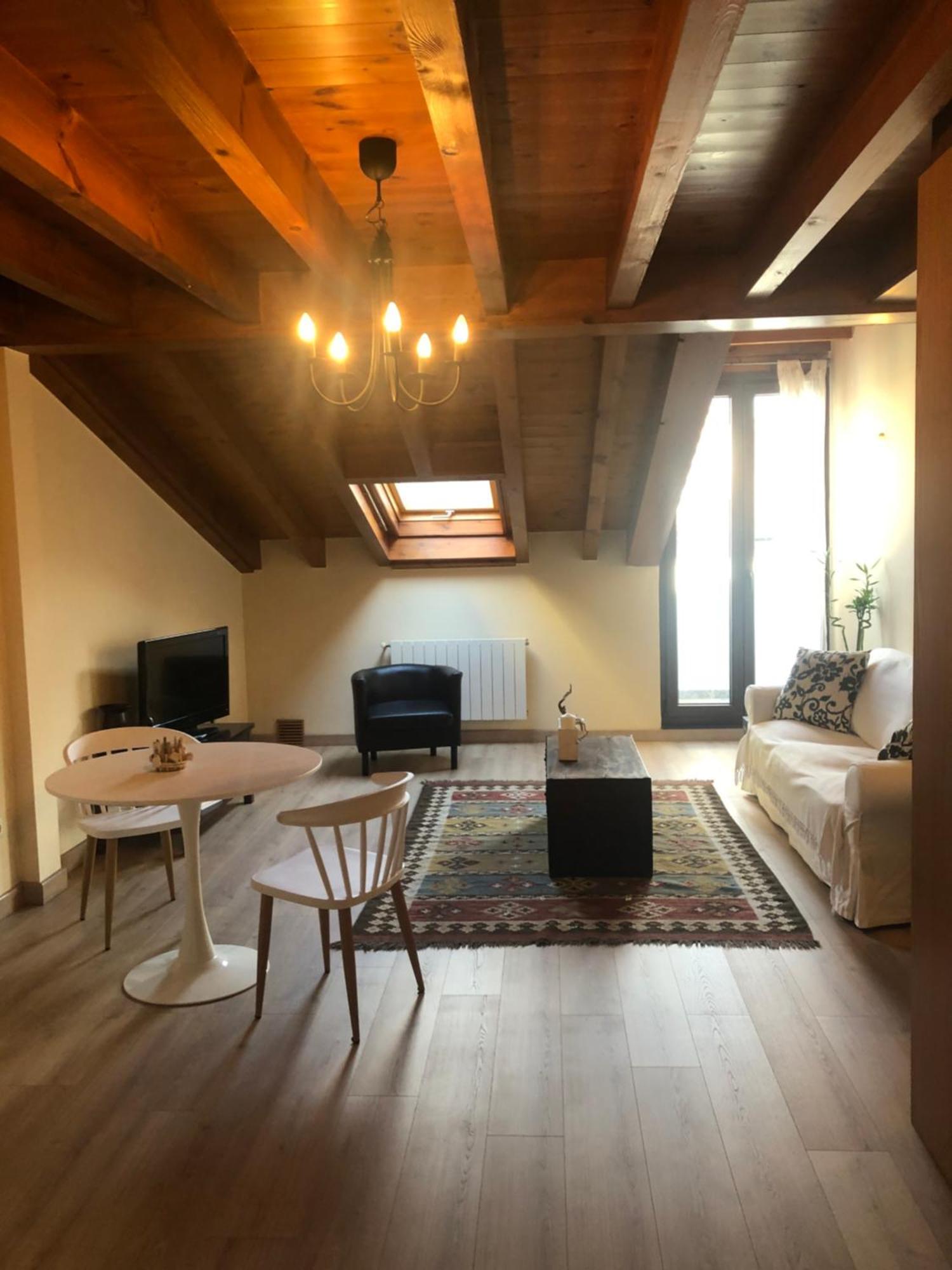 La Plaza De Llanes, Plaza Parres Sobrino, 6 아파트 외부 사진