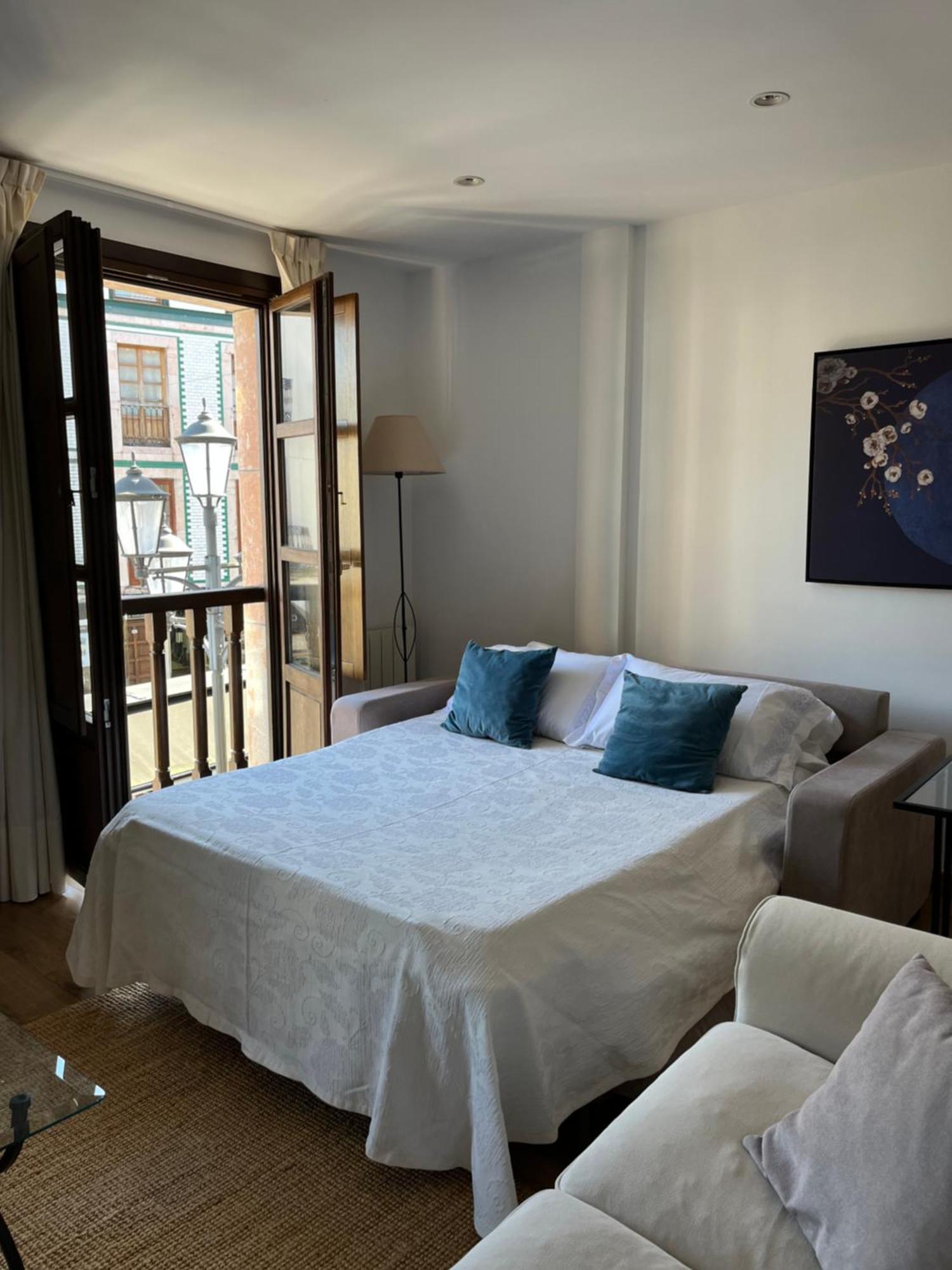 La Plaza De Llanes, Plaza Parres Sobrino, 6 아파트 외부 사진
